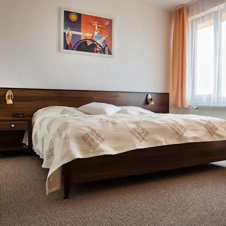 Patriot Hotel