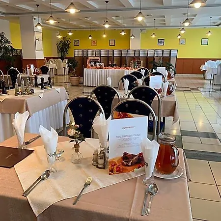 Patriot Hotel 3*