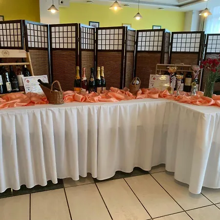 Patriot 酒店 托普拉河畔弗拉诺夫